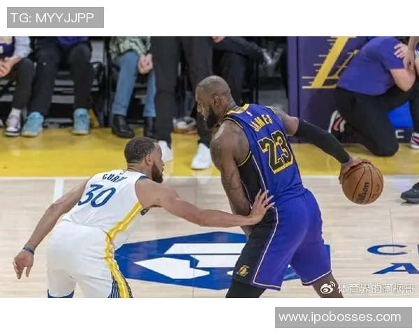 2014年湖人与热火的巅峰对决回顾与精彩瞬间分析 2014年湖人与热火的巅峰对决回顾与精彩瞬间分析